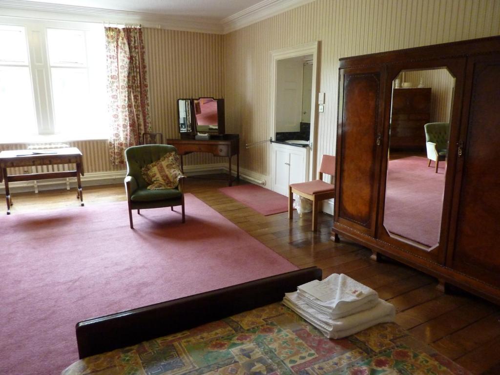Gregynog Hall Pension Tregynon Kamer foto