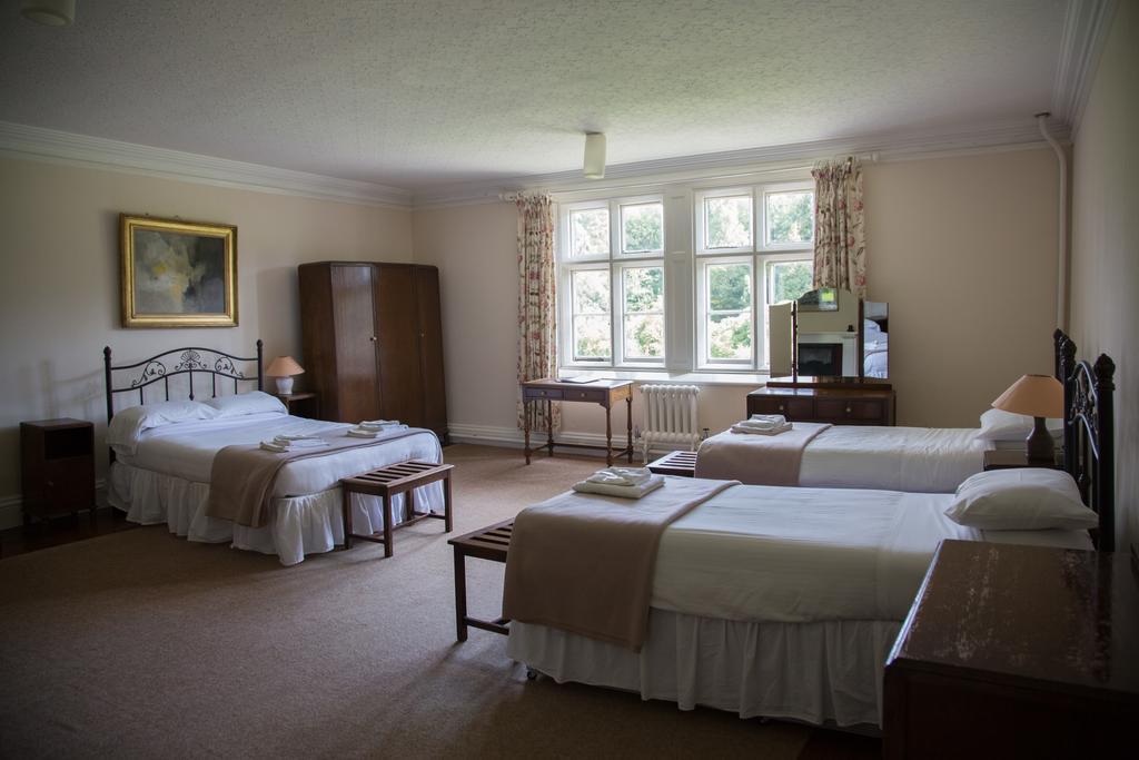 Gregynog Hall Pension Tregynon Buitenkant foto