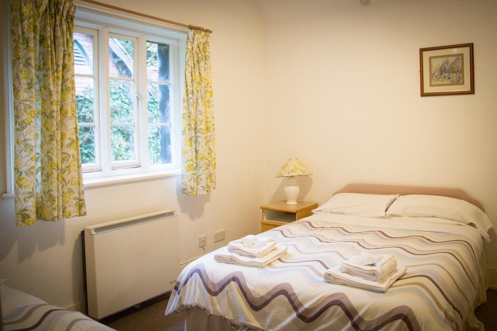 Gregynog Hall Pension Tregynon Buitenkant foto