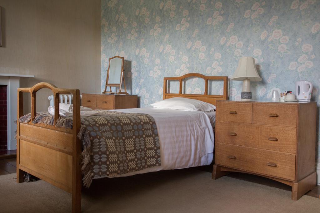 Gregynog Hall Pension Tregynon Buitenkant foto