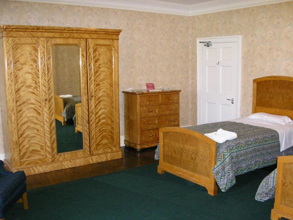 Gregynog Hall Pension Tregynon Kamer foto
