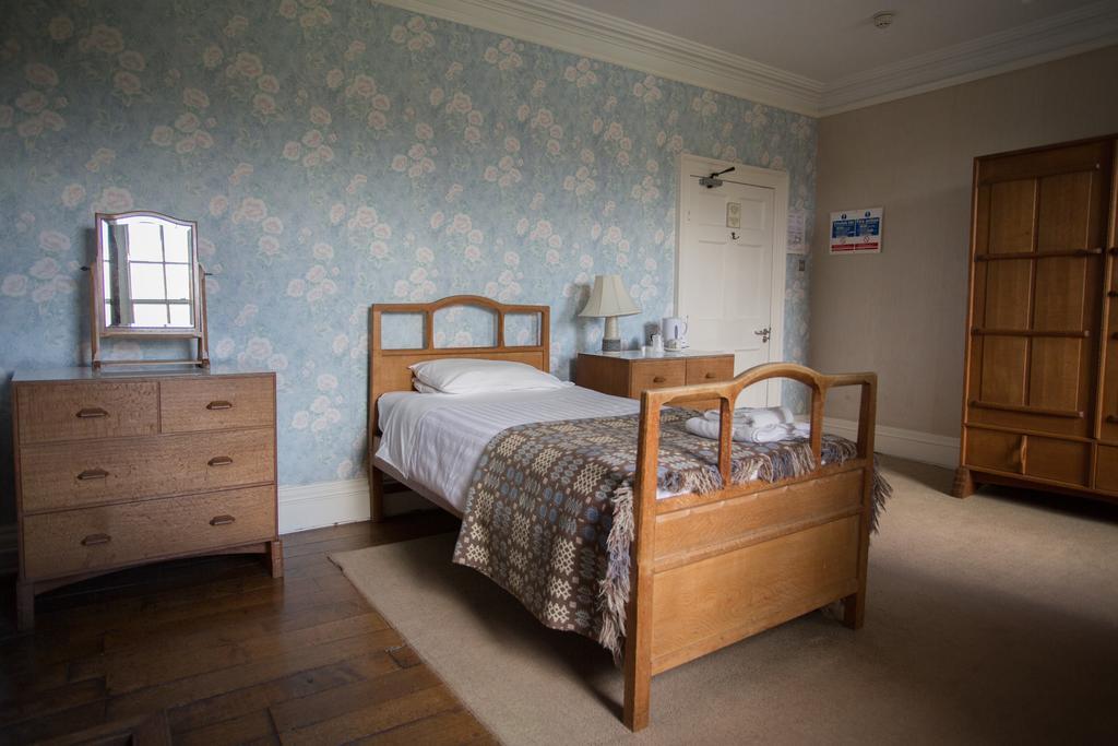 Gregynog Hall Pension Tregynon Buitenkant foto